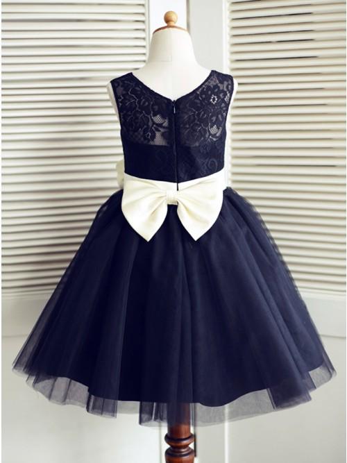 A-Line Round Neck Knee-Length Navy Blue Flower Girl Dress with Bowknot Flower INP20